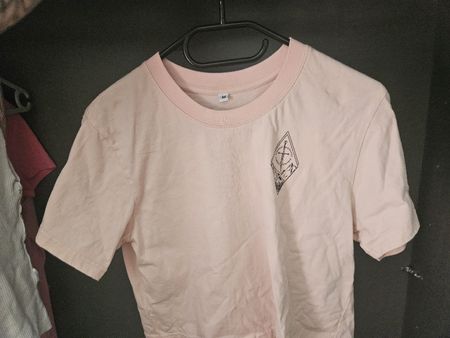 T-Shirt rosa Grösse M mit Print guter Zustand herr der ringe