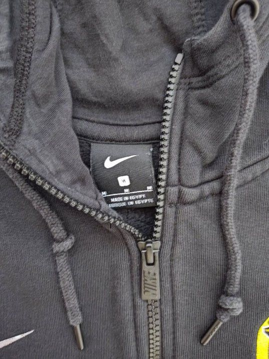 Nike Jacken: Young Boys Kapuzenjacke Gr M – Gebraucht aus Hemberg von kun_5pyb 2