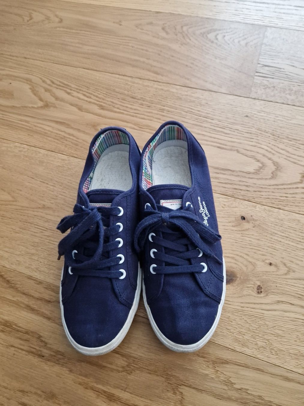 Pepe Jeans Scarpe da donna: Stoffschuhe Pepe Jeans Gr. 41 – Usato da Davos-Dorf venduto da Bpelikan 1