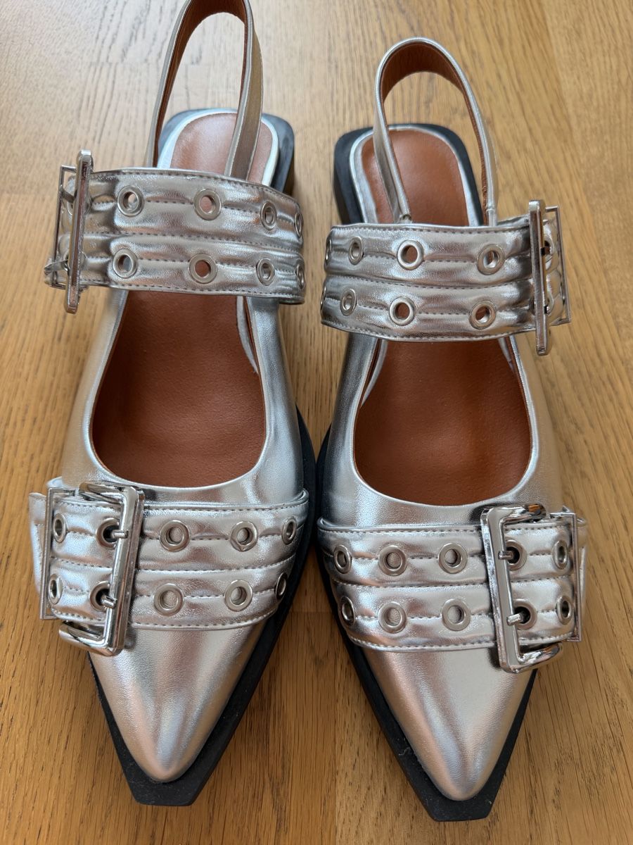 Scarpe da donna: Silberne Slingpumps – Nuovo (secondo la descrizione) da Bühler venduto da kammera2002