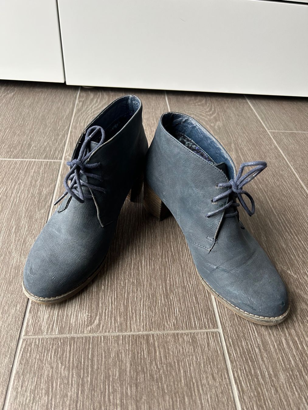 Scarpe da donna: Damen Schnürstiefeletten Gr. 38 – Usato da Hittnau venduto da FVera