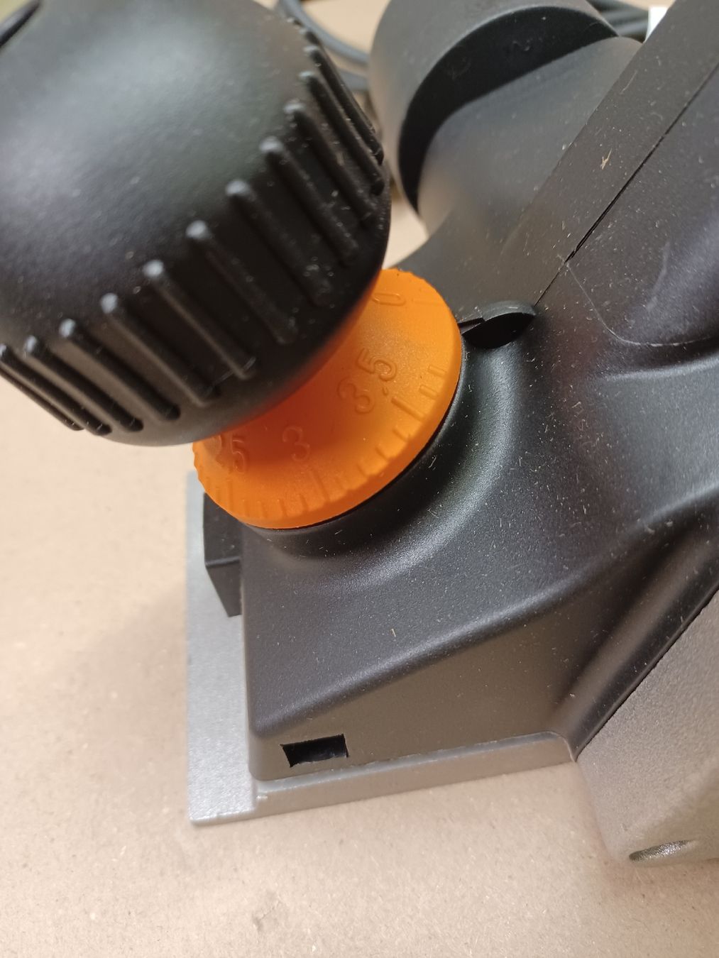 Tutte le macchine: Britech BT 850PL Elektrohobel - Unbenutzt – Nuovo e nell'imballaggio originale da Ebikon venduto da inf_9pqv 4