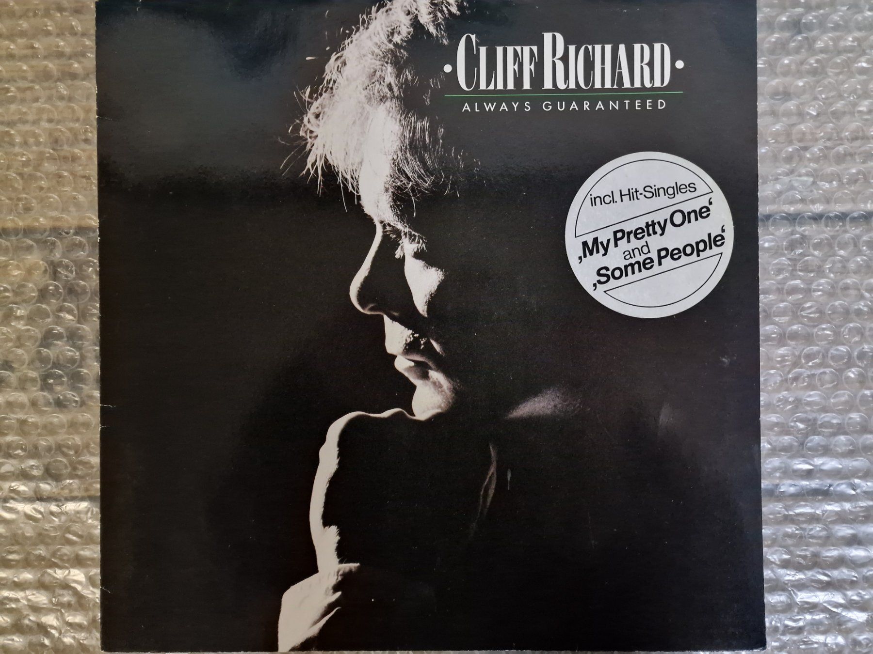 Dischi in vinile: Cliff Richard LP – Always Guaranteed – Usato da Root venduto da atelier22