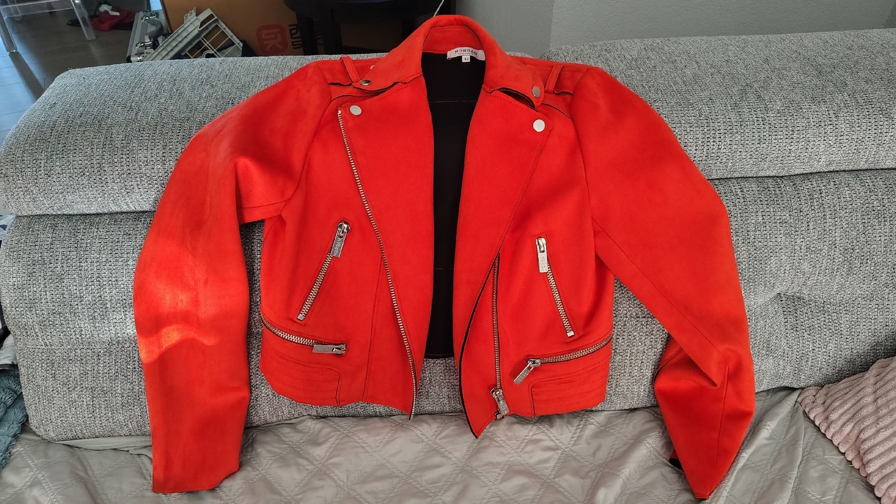 Giacche: Veste perfecto Morgan 42 – Usato da Puidoux venduto da Sophia70