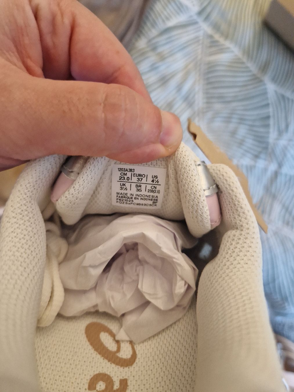 Asics Scarpe da donna: Asics Gel-NYC – Nuovo e nell'imballaggio originale da Les Acacias venduto da S.Vieira 1