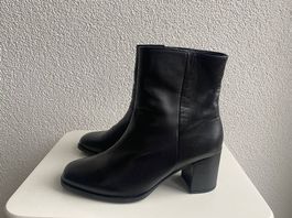 Stiefeletten Gabor Leder schwarz 39.5 neuwertig