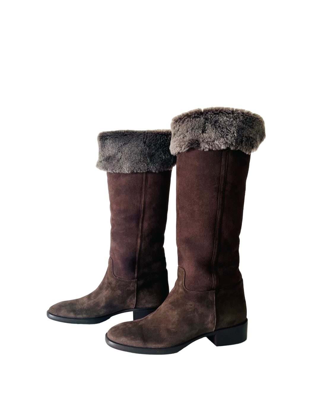 Max Mara Damenschuhe: Bottes neuves fourrées  MAX MARA (40) – Neu (gemäss Beschreibung) aus Genève von Bazaror