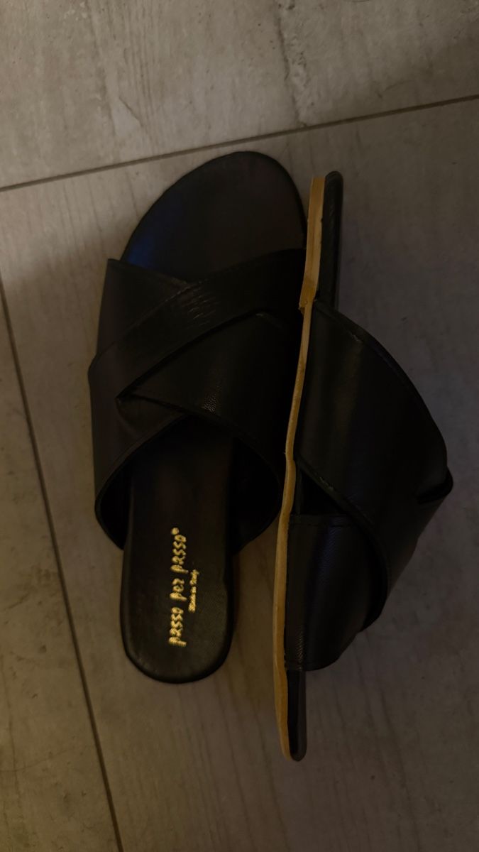 Chaussures femmes: Sommerschuhe schwarz – Neuf (Voir description) à oberwangen b.bern par sar_5v6q 1