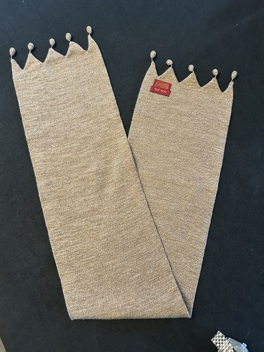 Foulard & Sciarpe: Schal 100% Wolle beige ungetragen. – Nuovo (secondo la descrizione) da Zürich venduto da Nick345