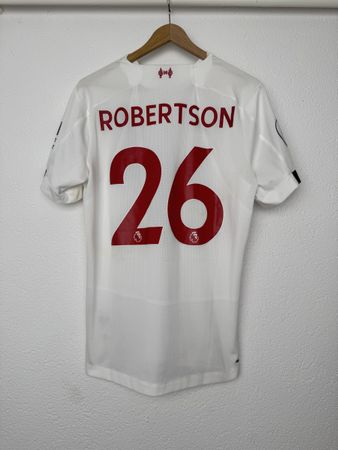 Liverpool 19/20 away Robertson