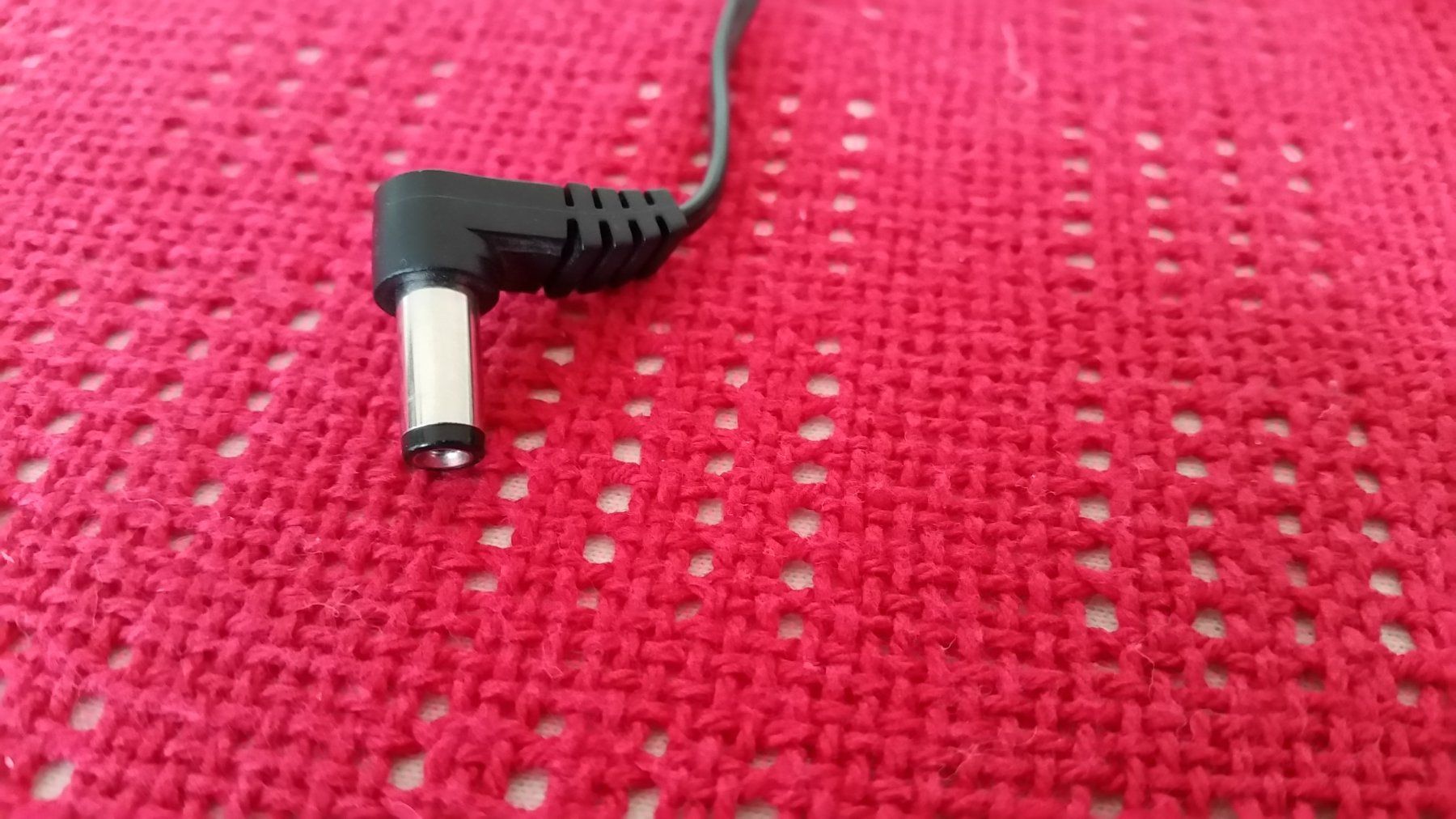Laufwerke & Adapter: Universal AC Adapter – Gebraucht aus Winterberg ZH von Gemini63 3