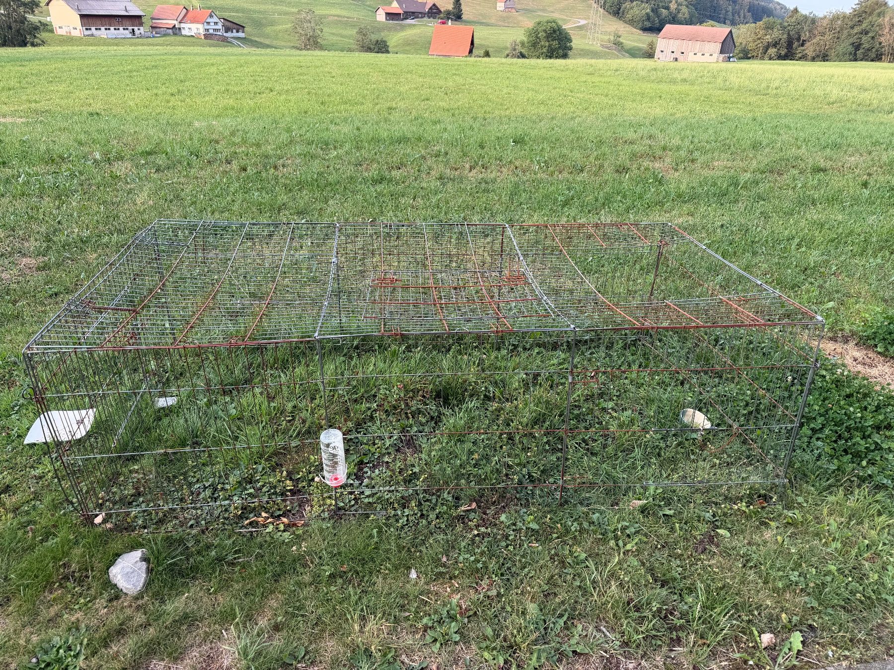 Gabbie, trasporto & Sicurezza: Hasenstall inkl. Aussengehege – Usato da Appenzell Eggerstanden venduto da Hasi7580 3