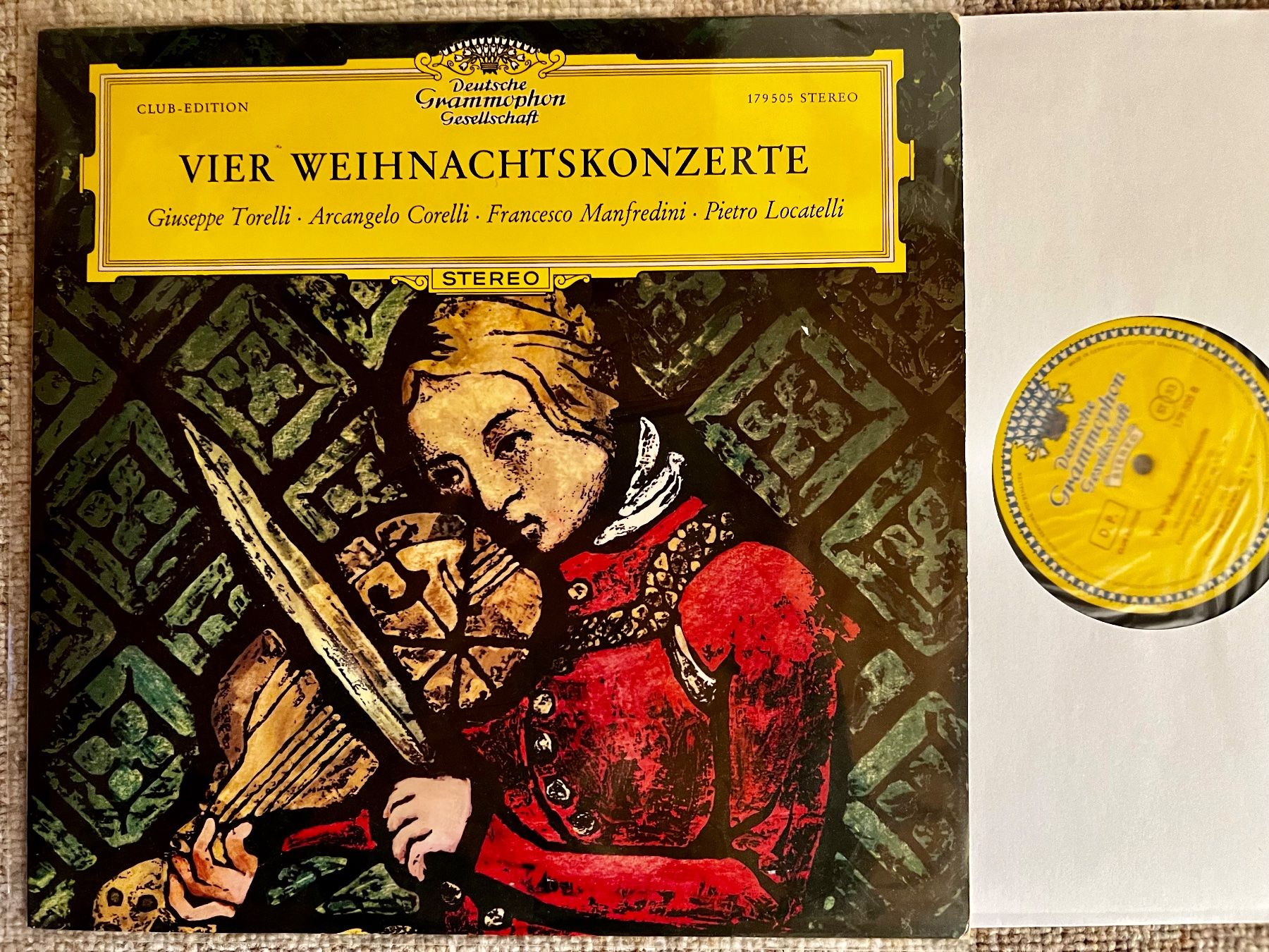 Dischi in vinile: Vier Weihnachtskonzerte Torelli Corelli Manfredini Locatelli – Usato da Unterseen venduto da vinylmore