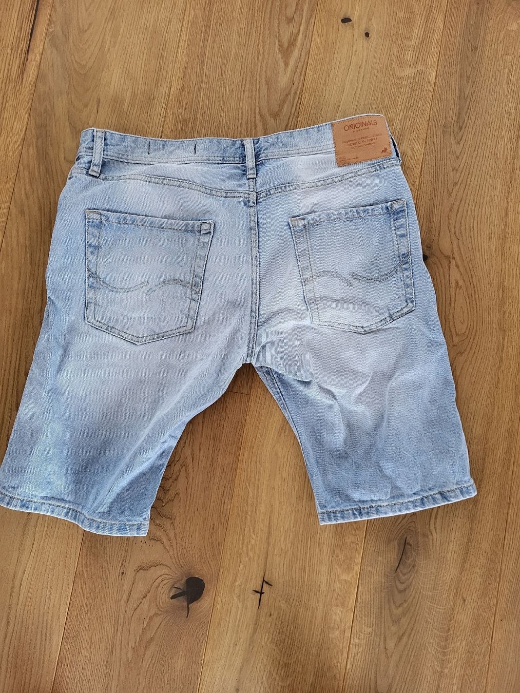 Jack & Jones Pantaloni: Kurze Jeanshose Jack Jones – Usato da Mund venduto da joe_m2w8 1
