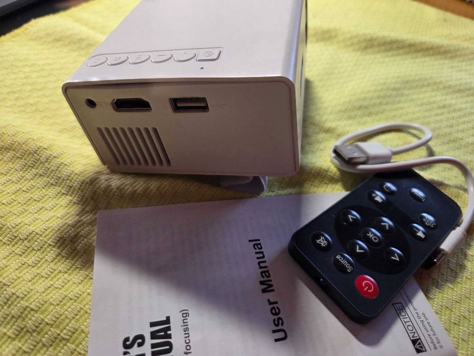 Videoprojektoren: Mini-Beamer – Neu und originalverpackt aus Dachsen von bea_jvs2 1