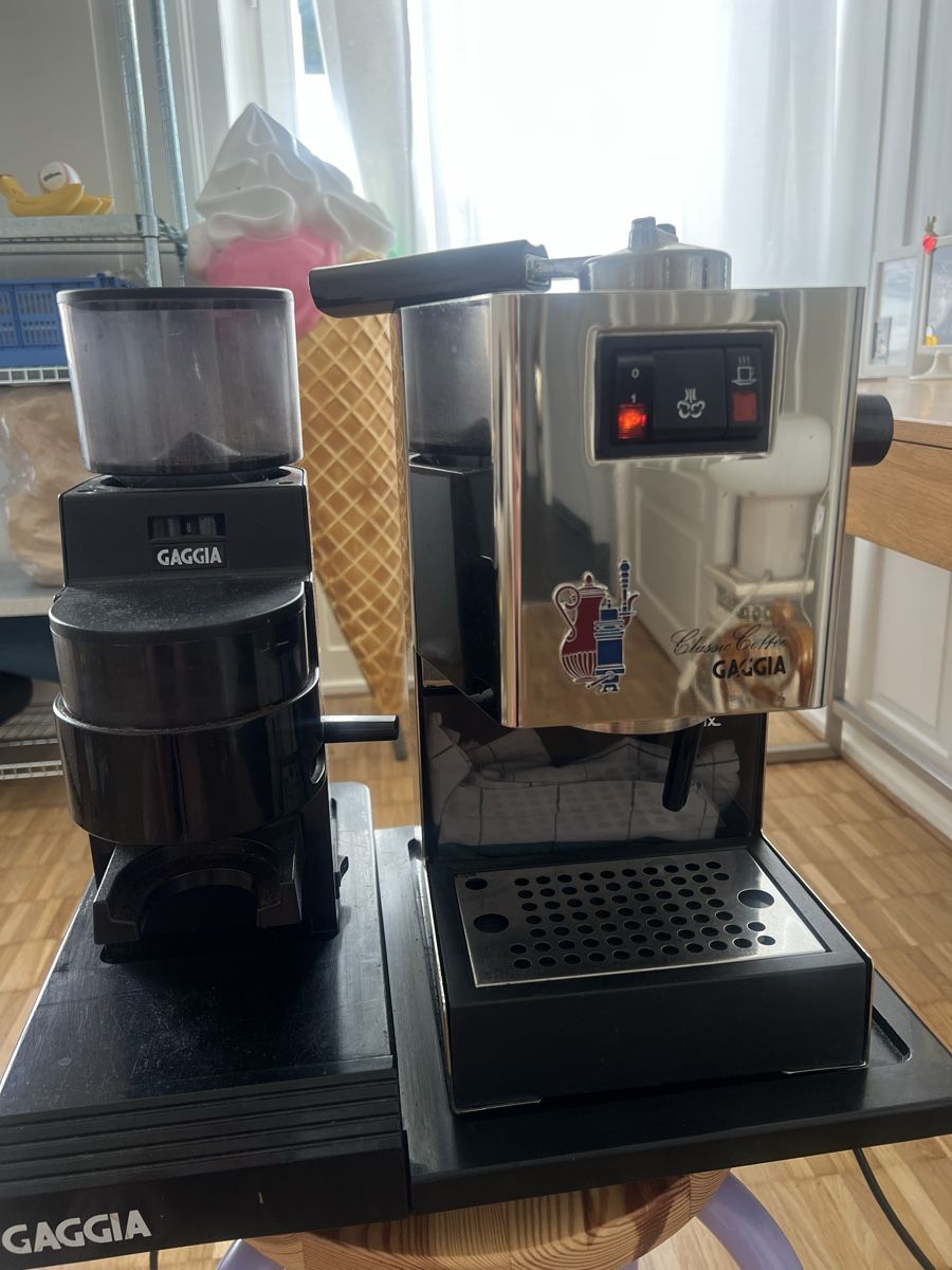 Gaggia Macchine per caffè & Macchine per espresso: Siebträgerkaffeemaschine Gaggia Classic – Usato da St. Gallen venduto da AlixH 1