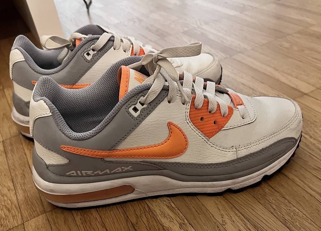 Chaussures hommes: Nike Air Max Grösse 41 – D'occasion à Luzern par CooperX