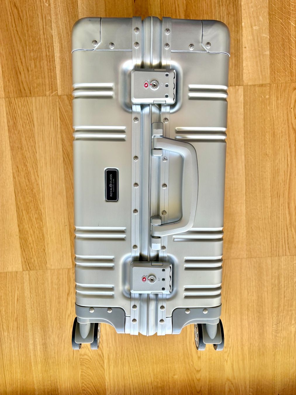 Reisekoffer: Royal Class Travel Line Aluminium Premium-Koffer Handgepäck – Neu (gemäss Beschreibung) aus Zürich von SierraKilo 3