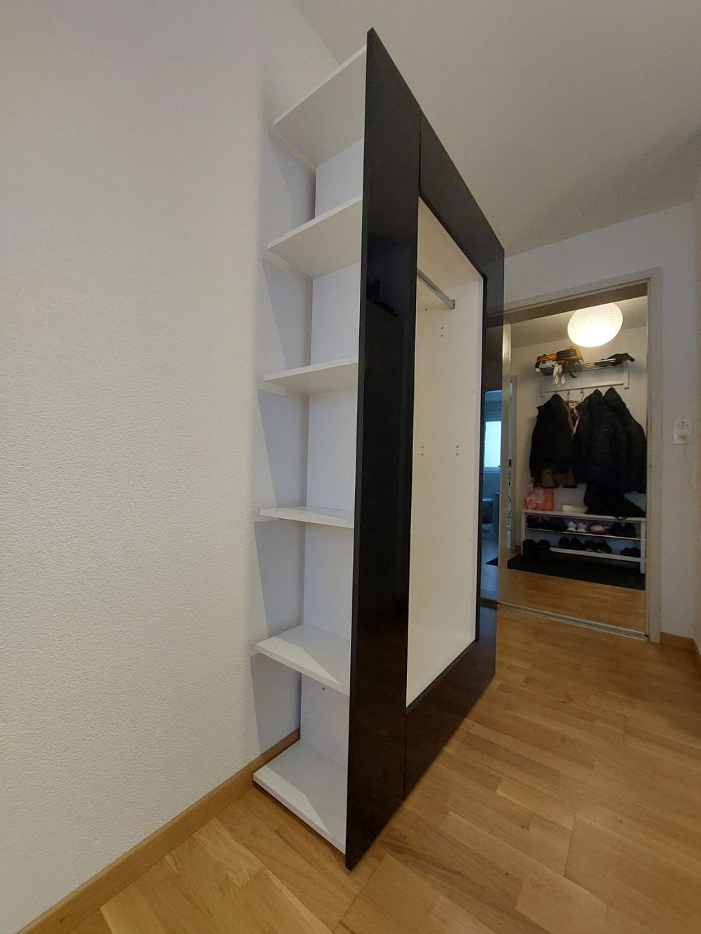 Vidaxl Armadi: Flurschränke (Wardrobe) – Usato da Lenzburg venduto da MareksLud 1