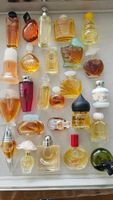 Miniatures parfums edt. edp. pour femmes sans boites