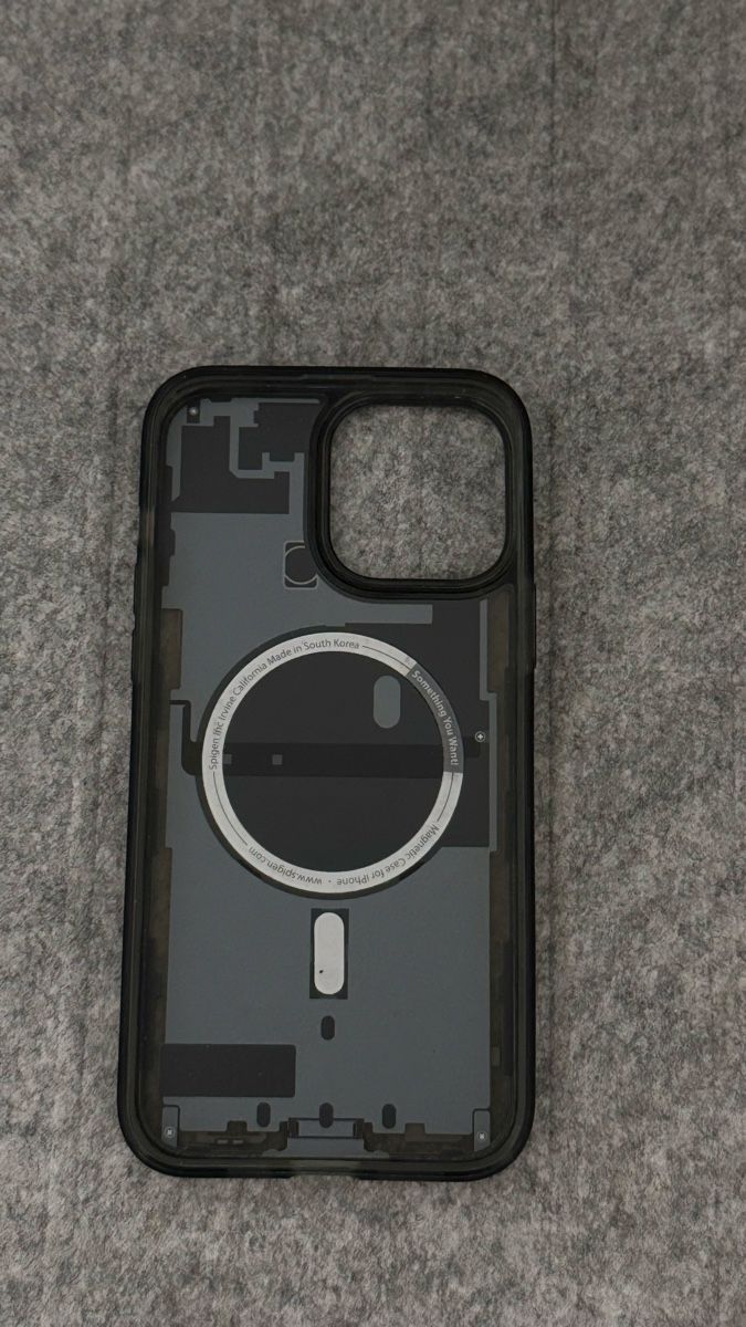 Spigen Cover & Protezioni schermo: Spigen iPhone 13 ProbMax Case Special Edition – Nuovo (secondo la descrizione) da Emmenbrücke venduto da Jig2594 1