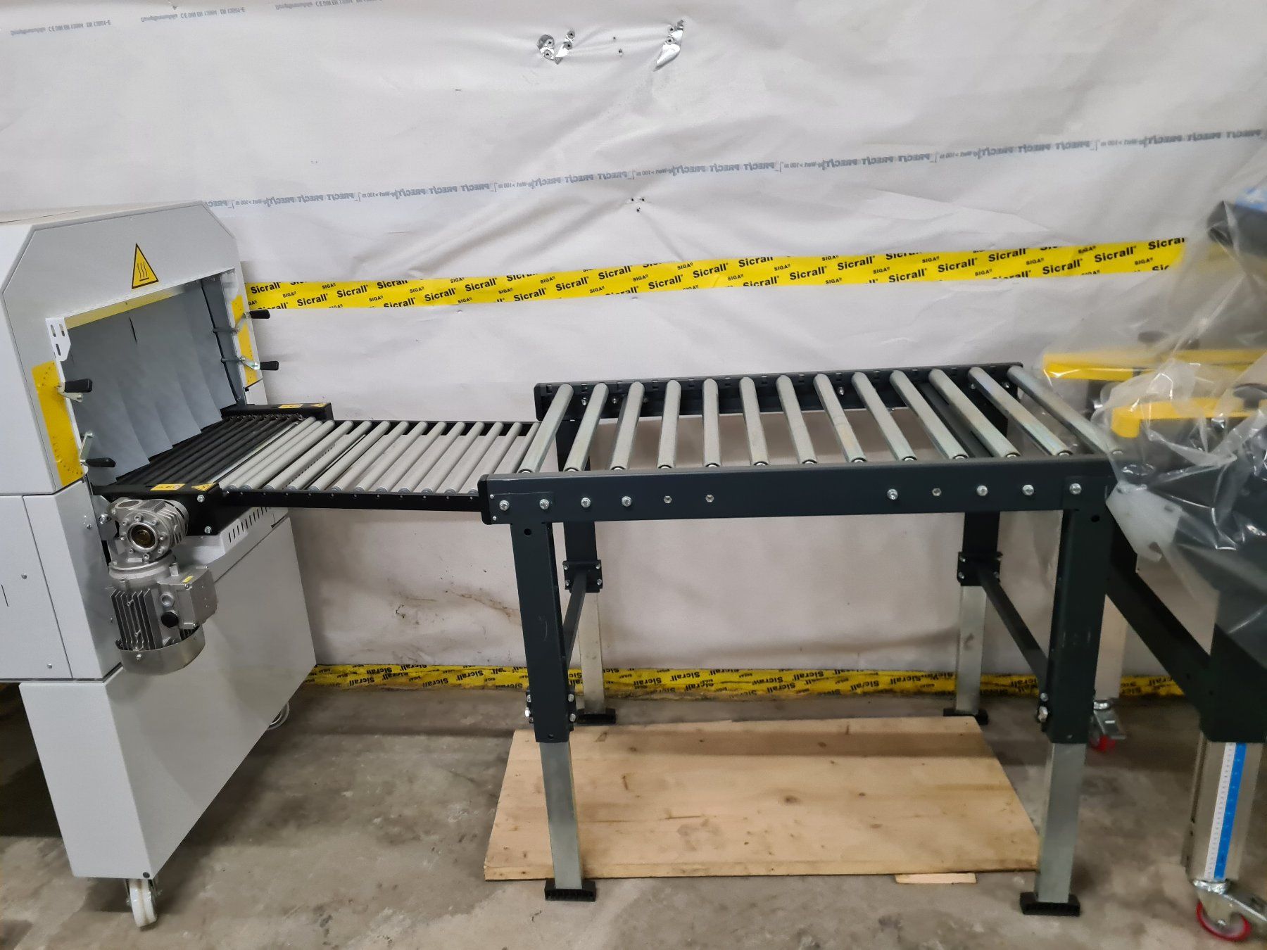 Tutte le macchine: smipack shrink tunnel T450 – Usato da Hildisrieden venduto da mar_dnw2 1