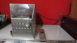 Panasonic Stereoanlage mit 5-fach CD Wechsler, SC-PM31