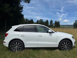 Audi Q5 Weiss mit guter Ausstattung und viel Platz