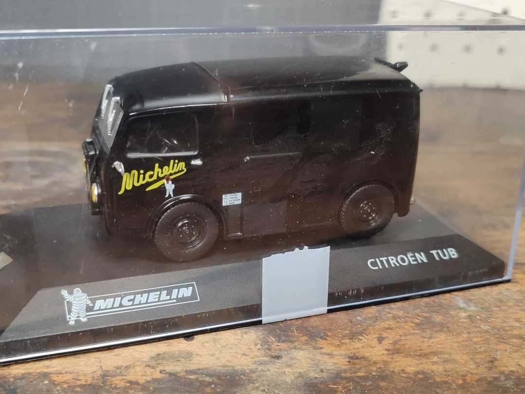 Modellini d'auto: Wundeschönes Modellauto mit Michelin Werbung – Usato da Gelterkinden venduto da MYSTOREFORYOU4460