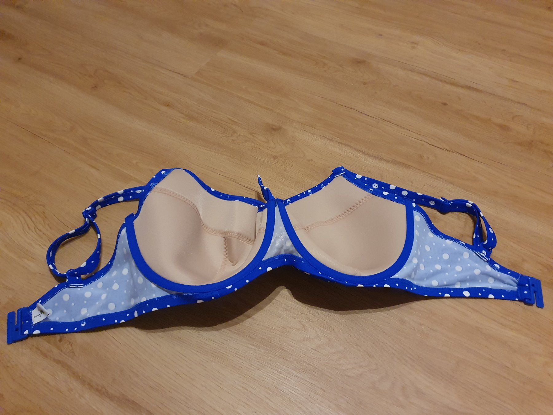 Costumi da bagno & Bikini: Pour Moi Bikini Oberteil 75 H,  NEU – Nuovo (secondo la descrizione) da Heinrichswil venduto da sabi2809 3