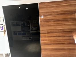 Moderner Kleiderschrank