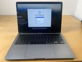 MacBook Pro 13, Touch Bar" 2.3 GHz i7 51