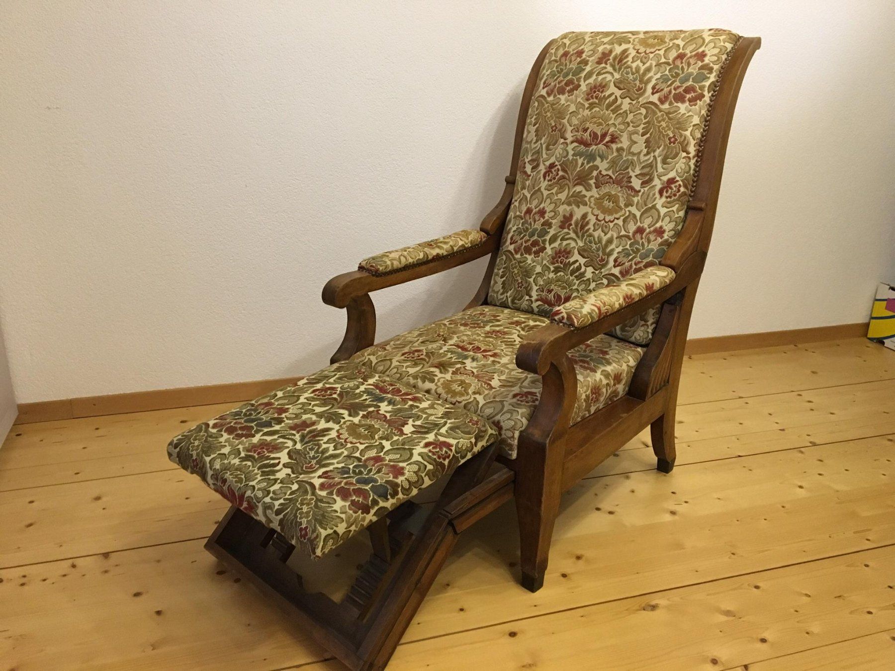 Poltrone: Antiker Liege - Sessel - Stuhl – Usato da Wildhaus venduto da masu11 2