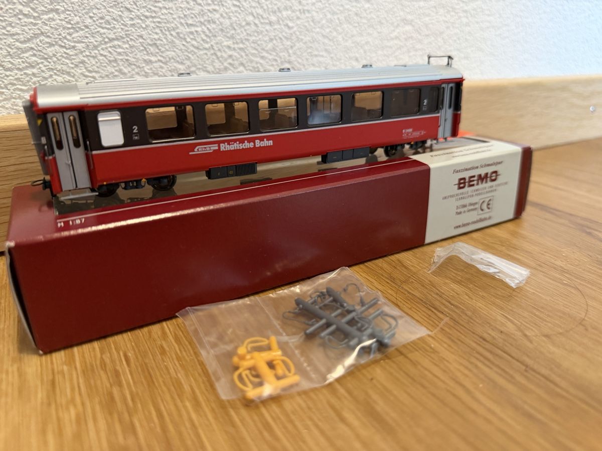 Bemo Modellini di ferrovie: BEMO RhB B 2468 EW III Bernina-Express 3282 108 – Usato da Niederbipp venduto da Snooker821 3