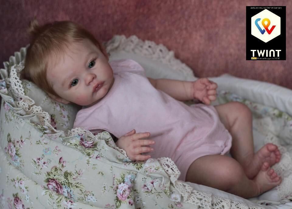 📌 NEU Reborn Babypuppe aus Silikon 49cm | Kaufen auf Ricardo