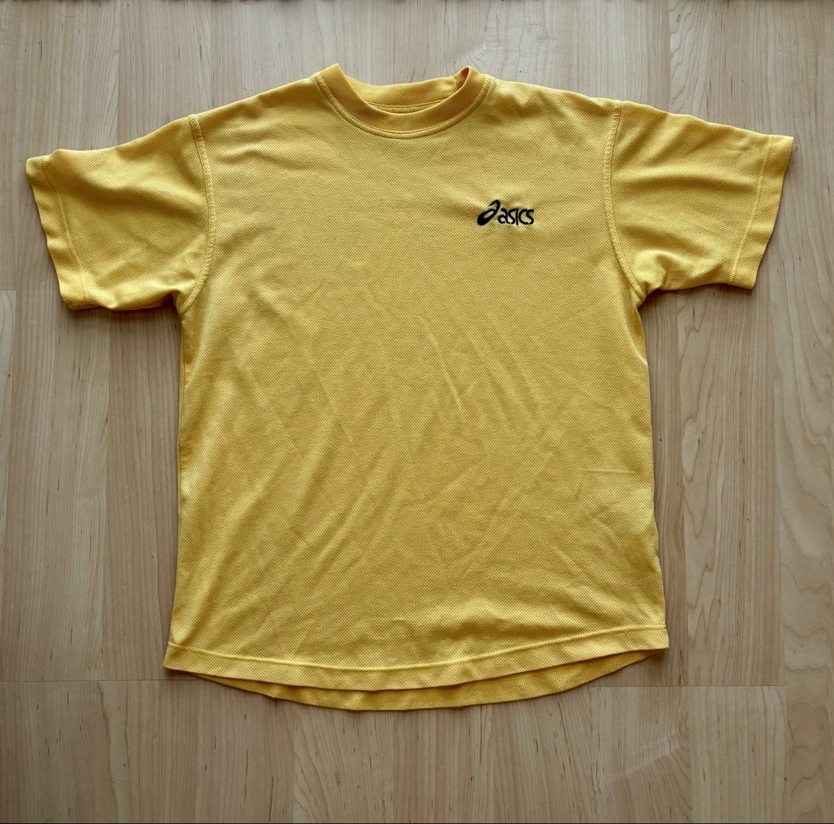 Asics T-shirt: T- Shirt Asics – Usato da Denens venduto da RomainSecondeMain 1