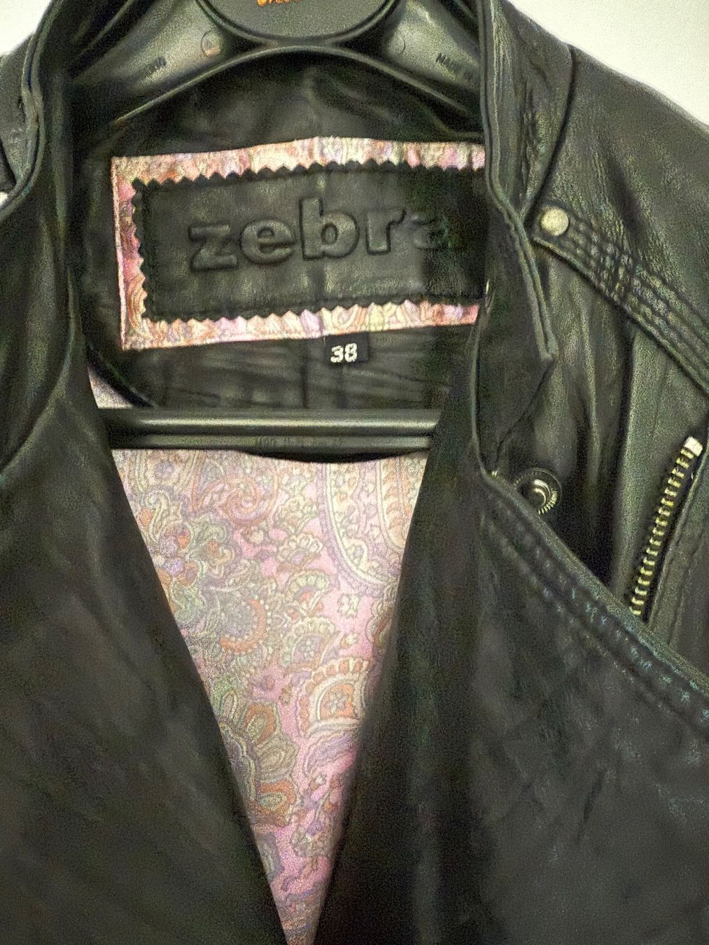 Zebra Giacche: Echtlederjacke Bikerstyle schwarz Gr. 36/38 – Nuovo (secondo la descrizione) da Oetwil an der Limmat venduto da Prinzaessli123 3