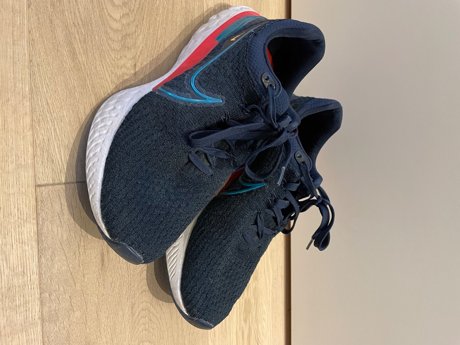 Nike Herrenschuhe: Nike React Flyknit 45 – Gebraucht aus Basel von ric_h97p
