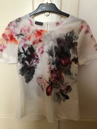 Gerry Weber Bluse M 38 Weiss Blumen Print Knopf Kurzarm