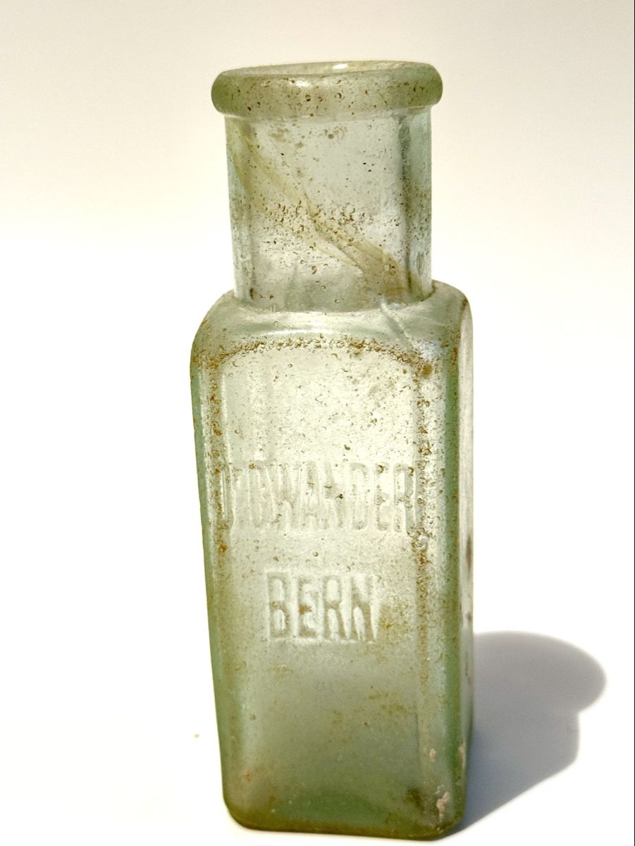 Bottiglie: Alte Flasche von Dr. Wander Bern – Usato da Luzern venduto da downtonabbey 1