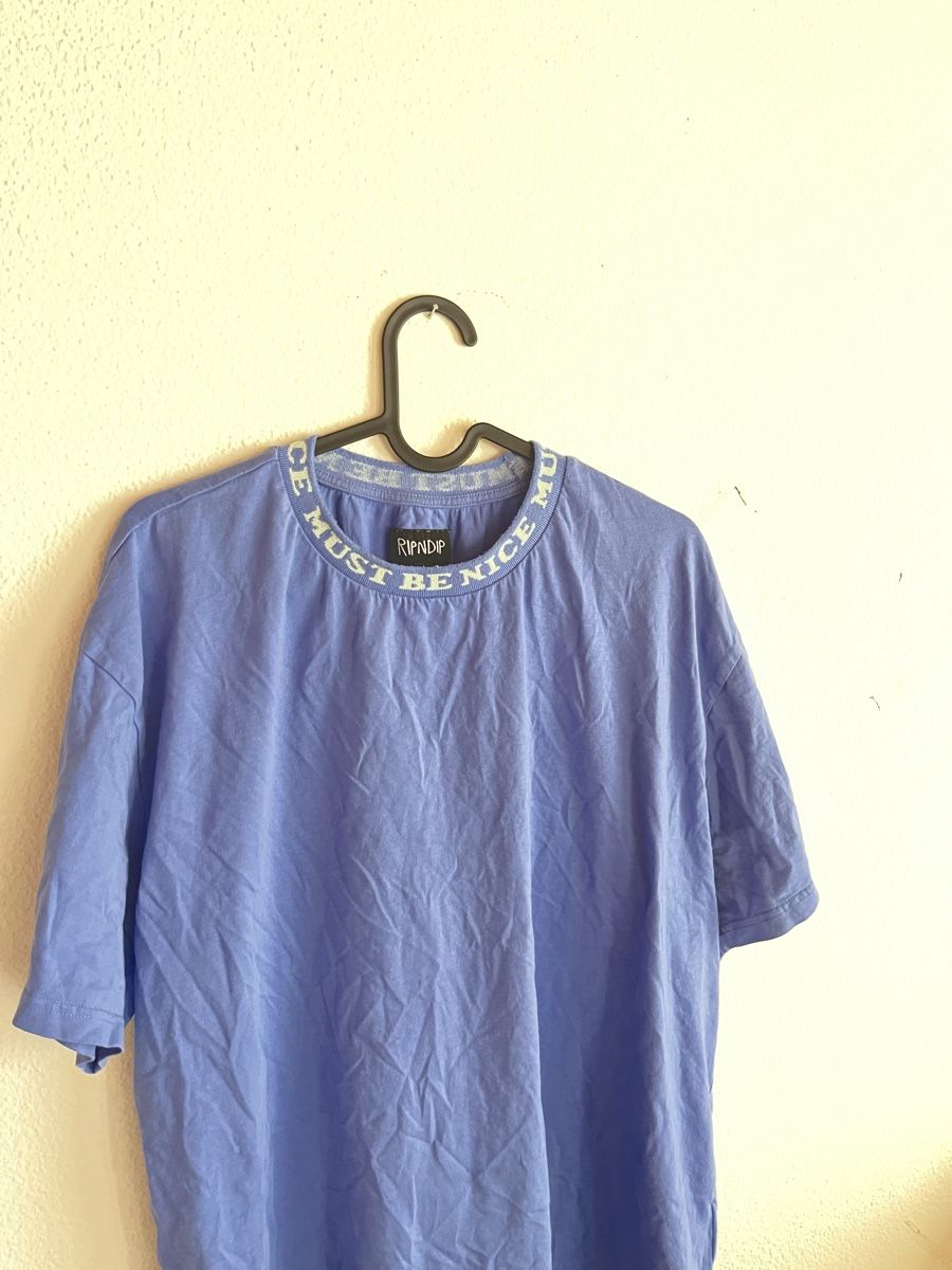 T-shirt: Ripndip "Must Be Nice" Periwinkle T-shirt - Summer Style – Usato da Frauenfeld venduto da vla_8nfr