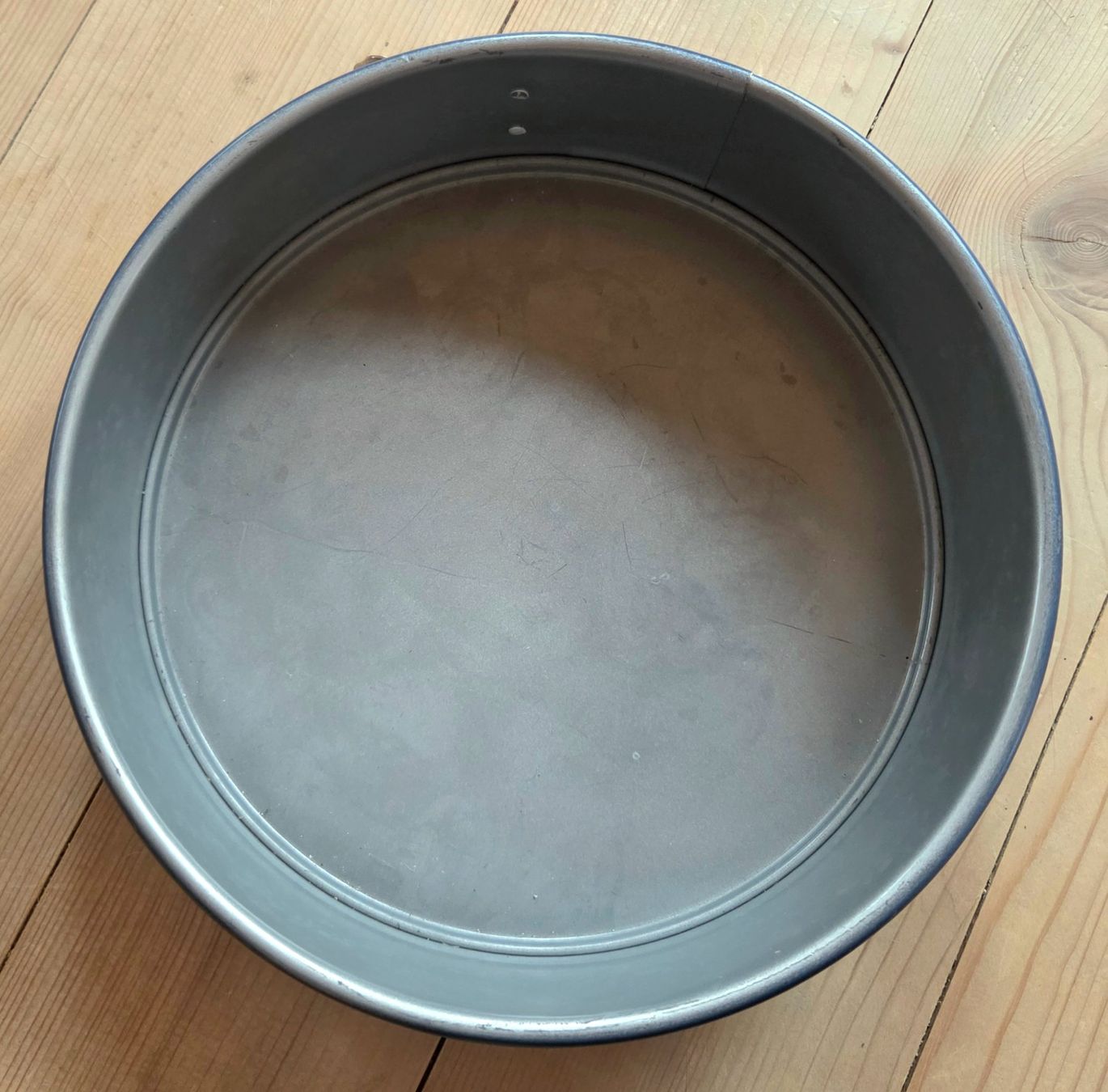 Migros Teglie da forno: Kuchenform/Backform/Springform Kuchen rund – Usato da Siblingen venduto da Vany_McDougall 4