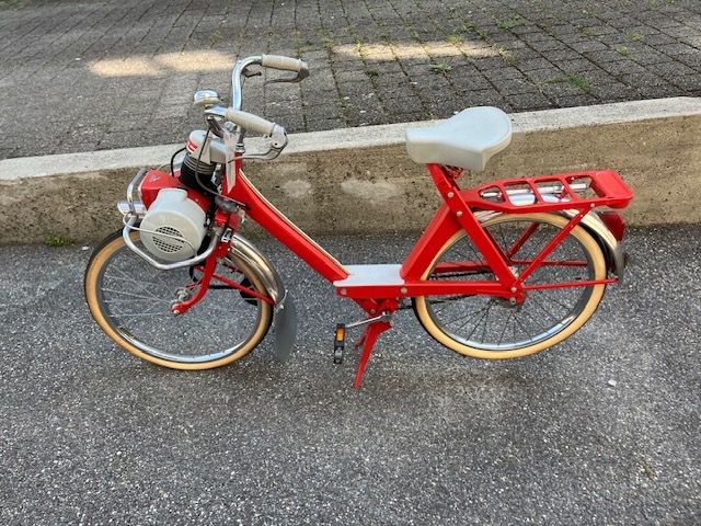 Solex Ciclomotori: Solex-Velosolex rot 1968 original restauriert – Usato da Solothurn venduto da Franco22 1