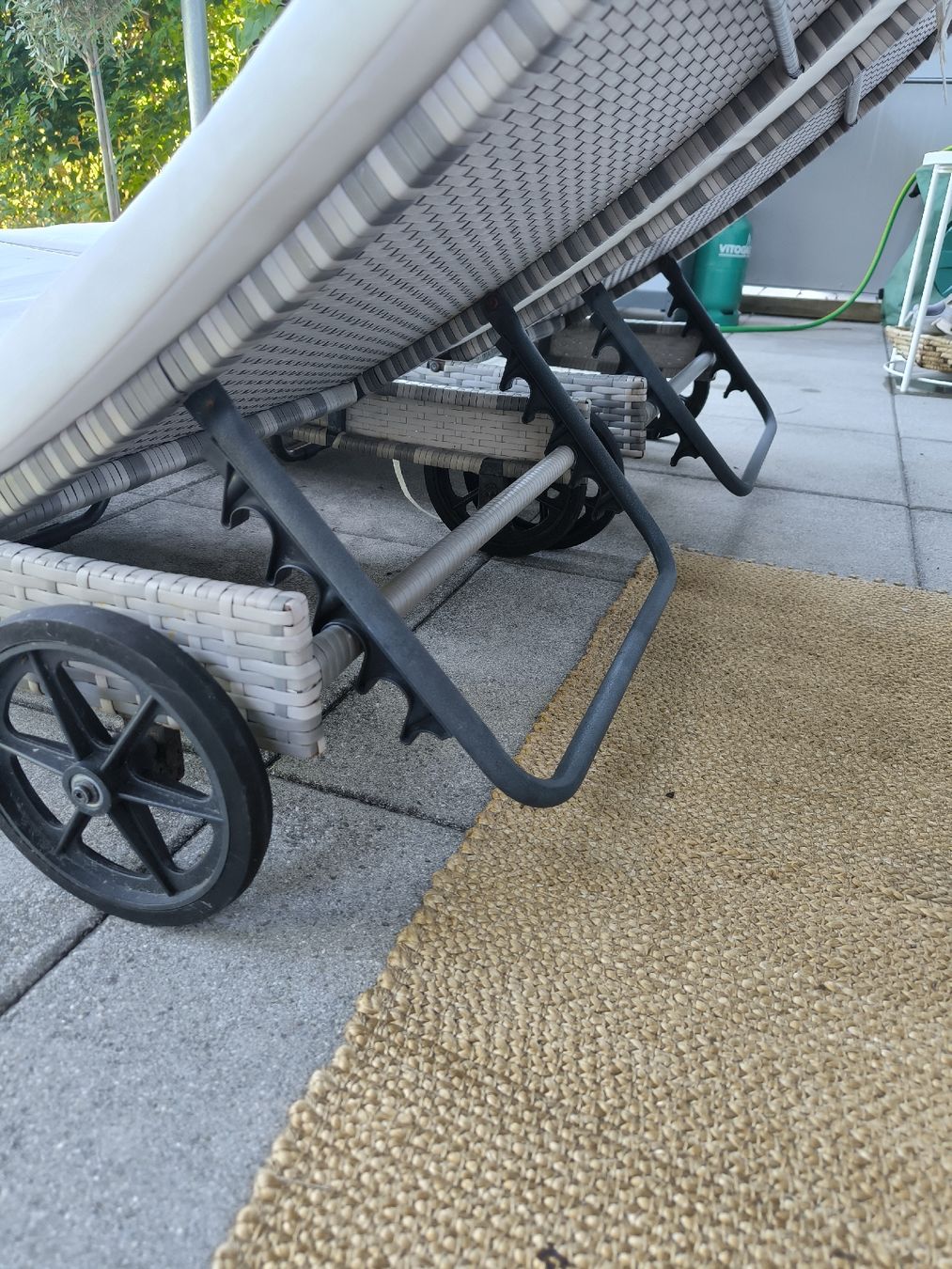 Liegen & Liegestühle: Liegestühle – Gebraucht aus Riedholz von strikingvipe 2