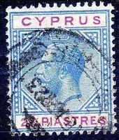 ZYPERN 1922 2 3/4 PIASTRES KING GEORG V GESTEMPELT - S185