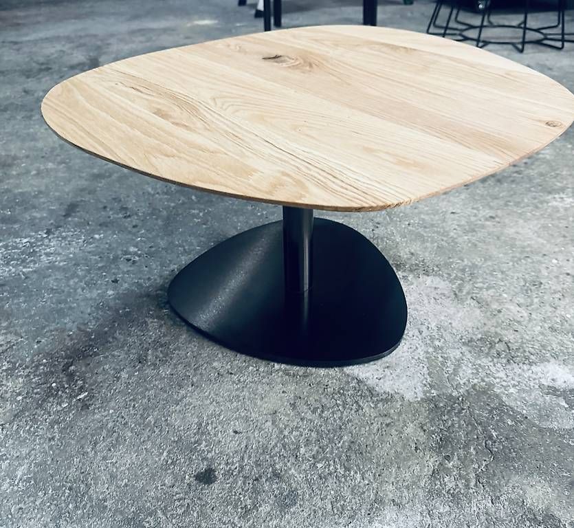 Tavoli: Couchtisch Eiche massiv – Usato da Amriswil venduto da ViolaM 1