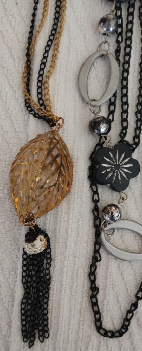 Autres bijoux: Modeschmuck (B) – D'occasion à Luzern par Luzern_Energy 1