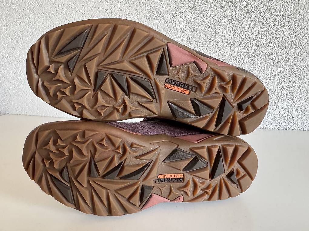 Merrell Scarpe da donna: Wanderschuh Merrell, Dunkelrot, Gr. 37.5 – Usato da Belp venduto da mar_d6w8 2