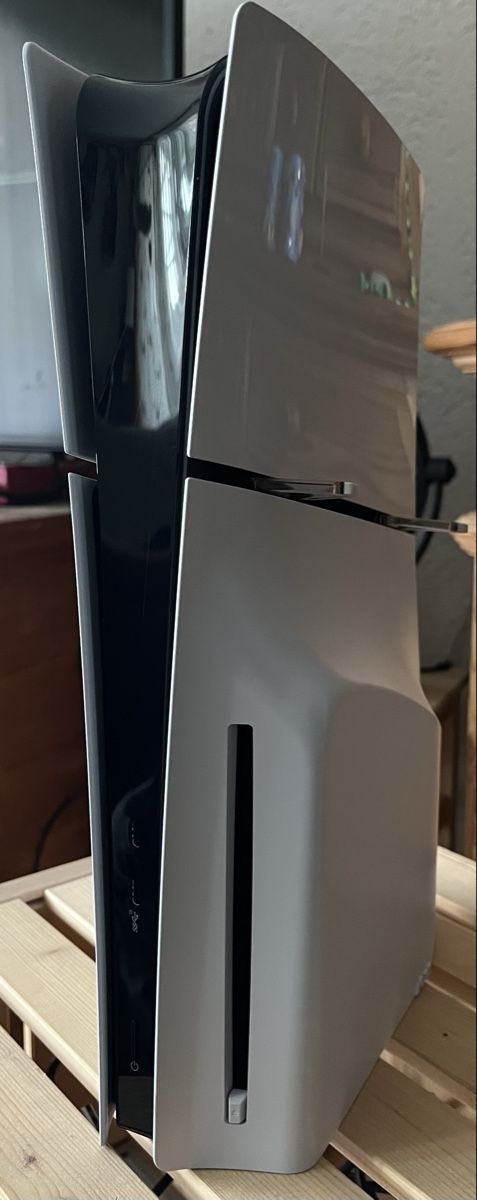 Sony Konsolen: Sony Playstation 5 Slim – Gebraucht aus hagneck von SurvivalDog 2