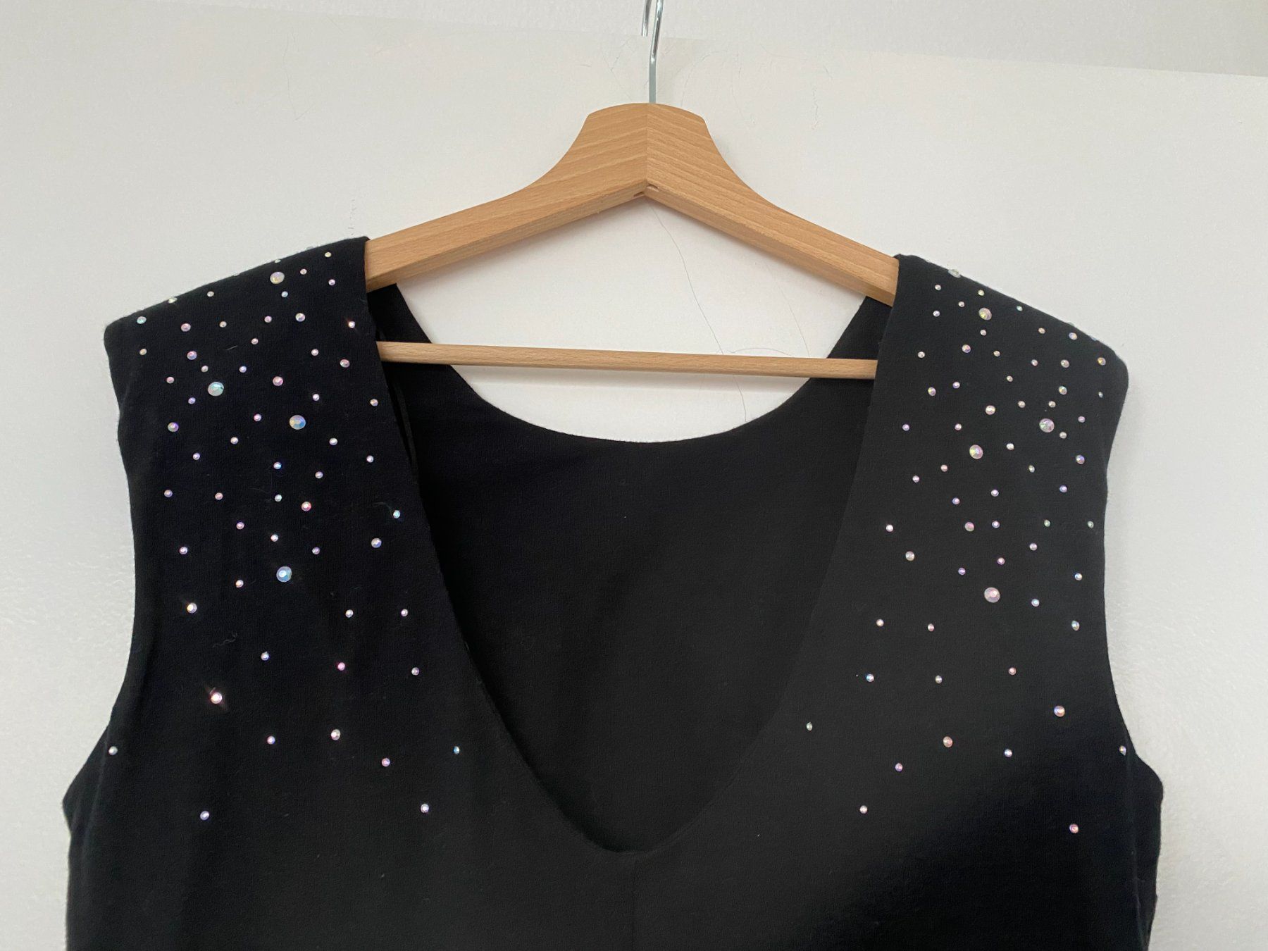 H&M Robes: Robe H&M neuve – Neuf avec emballage d'origine à Neuchâtel par zib_lzs8 2